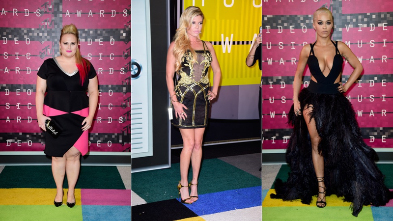 Illustration for article titled Bedazzled Minis, Sexy Diapers, and Versace Galore on the VMAs Red Carpet